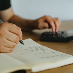 Księgowość podatkowa: Co musisz wiedzieć o przepisach podatkowych?